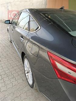 تۆیۆتا ئەڤەلۆن